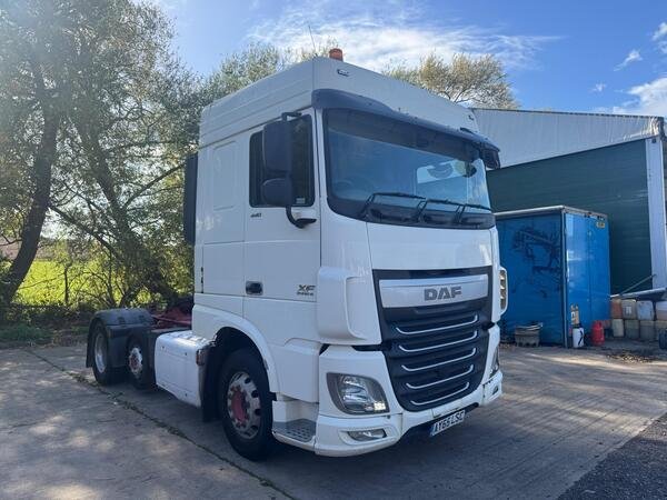 2016 DAF XF 105 440 6x2 10.8 - Image 3